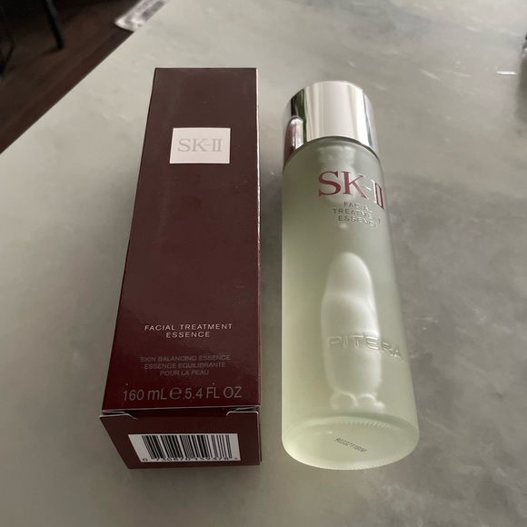 SK-II Facial Treatment Essence 160ML 5.4 OZ New In Box - Picture 3 of 11